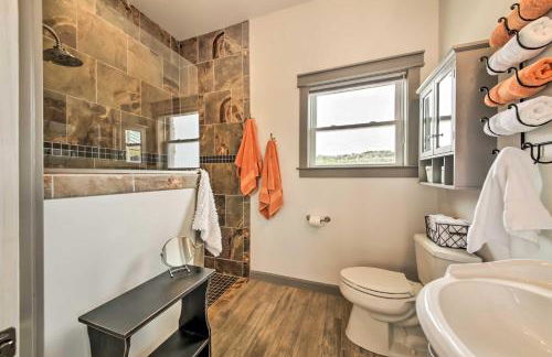 Ladera Wimberley Estate on 13 Acres with Hot Tub - Foto 18