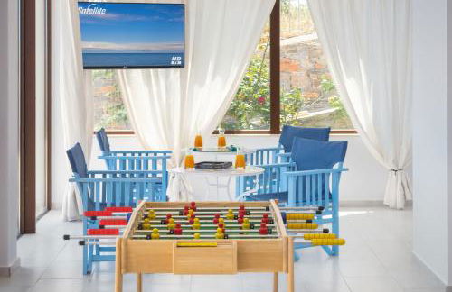 Sea Views at villa Anemomylos with Heated Pool, Ping Pong and Tennis - Foto 18