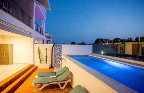 Luxury Apartments with private swimming pool - Photo 55