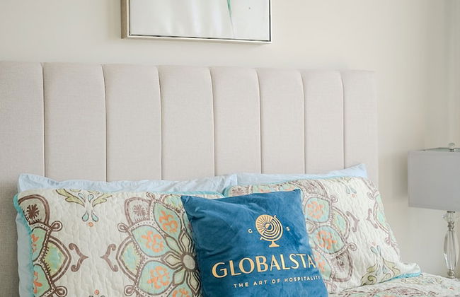 Modern Apartments in North York - Photo 19