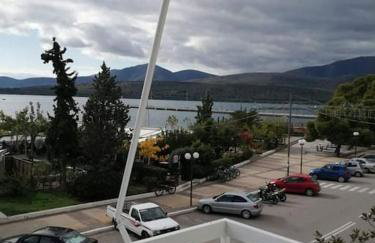 Lovely sea front apartment - Photo 6