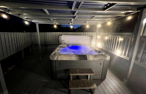 Numero Venti Aparthouse wifi parking Hot Tub Contractor and Group Friendly - Foto 16