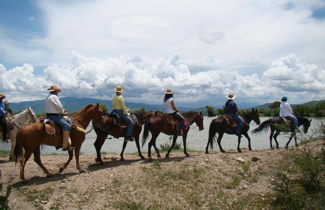 Coyote Canyon Horseback Riding Tour - Photo 2