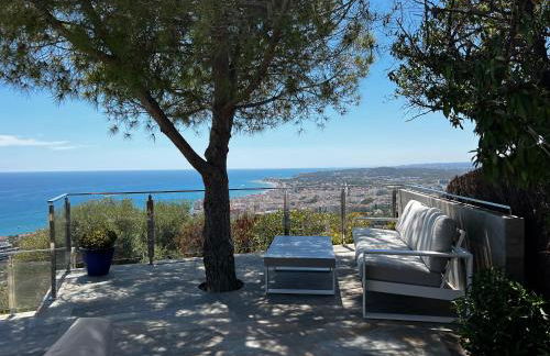 Sitges Spaces Sea View Villa- 6 Bedrooms, 5 bathrooms, 2 private pools, Near center - Foto 69