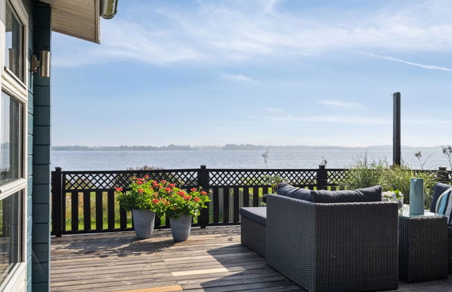 "Gyrth" - 20m to the fjord - Photo 11