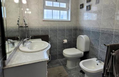 Villa soleada con total tranquilidad - Photo 6