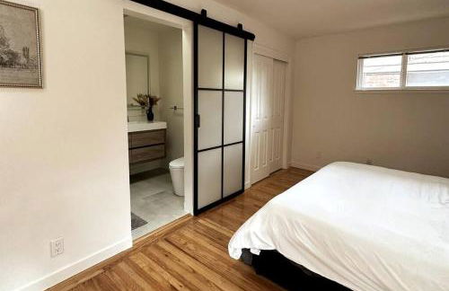 Modern, Renovated 5b/3ba near Apple, Kaiser - Foto 18