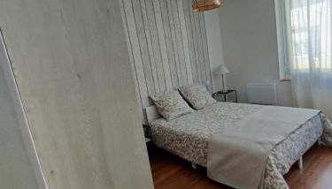 T3 au 1er étage sans ascenseur - Foto 3