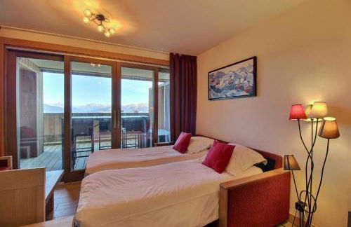 ARC 1600, LE RIDGE, Appartement 07 personnes Vue Montagne - ski aux pieds - Sauna, Hammam, Piscine, Salle de salle de sport-fitness - Foto 19