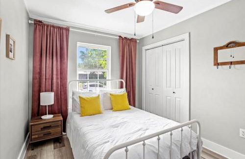 Ranch Home Gem 5BR Home Sleeps 12 with Game Room - Foto 26