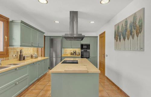 Villa Magnolia by Finest Rentals - Photo 16