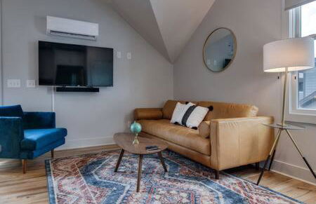 Modern East Nashville Townhome & Garage - Foto 22