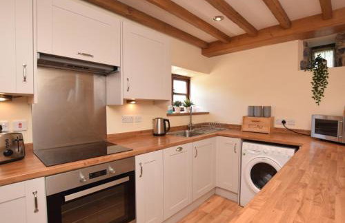 3 Bed in Ashford In The Water oc-pk501 - Photo 2