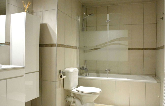 Vintage Holiday Home in Couvin near River - Foto 10