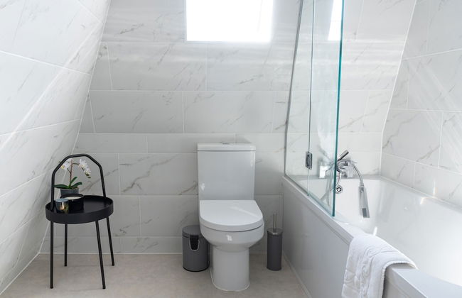 Brand new 2 bed flat with Amazing Views - Foto 15