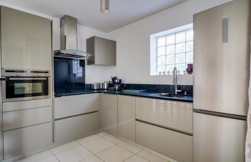 Nice apartment Mérignac with terrace and parking - Foto 6