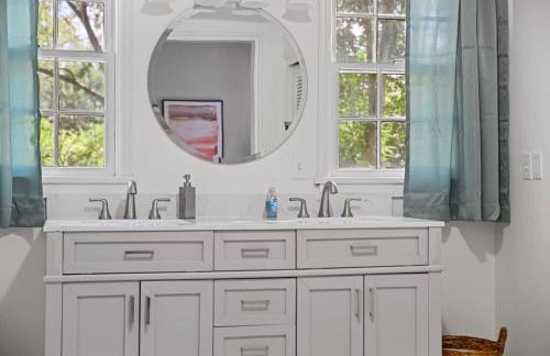 Near University & Dining- Garden District Dwelling - Foto 7