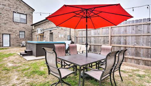 Deck and Shared Hot Tub Apt 3 Mi to Dtwn Galveston! - Foto 3