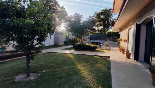 Casa Além Rio - quartos para 6 hóspedes em Santo Tirso - Foto 4, Garden