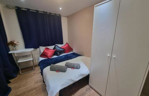 2 bedroom Flat Heathrow - Foto 1