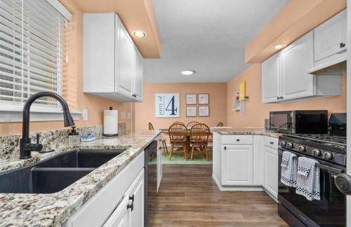 Solar Half-Plex with Chic Style in Country Glen - Foto 52