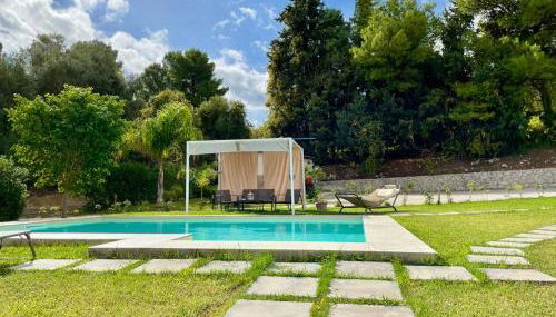 Strelitzia's house with heated pool , private garden and private parking & wi-fi - Foto 4