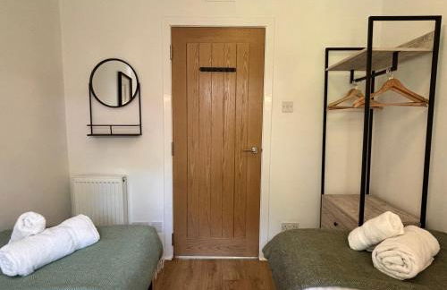 Fern Lodge 11 with Hot Tub - Foto 11