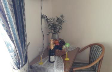 Studios Cosmopolitan - Photo 27