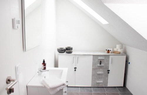 Modernes 80 qm Apartment mit Balkon und Innenstadtnah - Foto 14