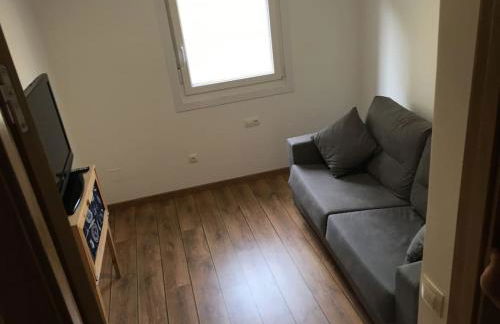 Apartamento; en el camino con WIFI - Foto 12