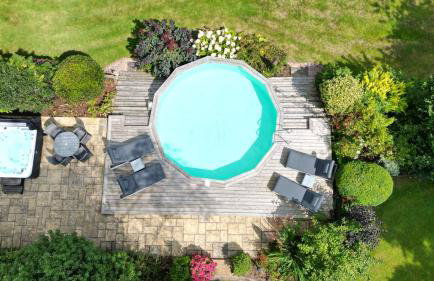 Modern Loft, spectacular grounds, pool & hot tub - Foto 17