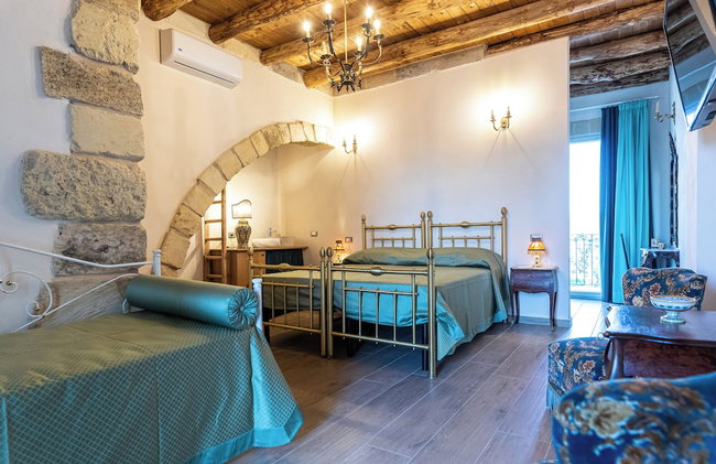 Borgo Segine - Photo 12