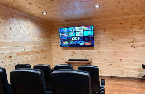 * * 4 Master Bedrooms, Views, Theater, Arcade, EVC - Photo 48