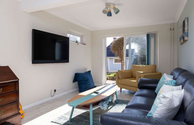 Seaside Retreat - Five Minutes to Beach Village - Photo 5