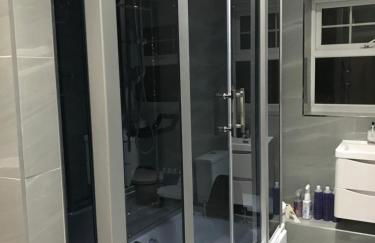 2 Double Bedroom Apartment in Edgware, London - Foto 11