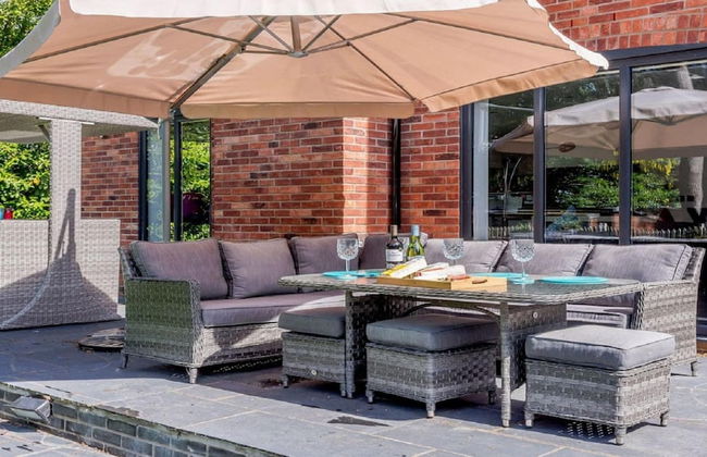 Luxurious Villa With Hot Tub - Foto 6