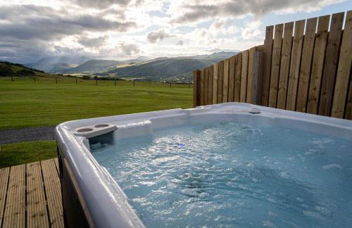 Farragon Luxury Glamping Pod with Hot Tub & Pet Friendly at Pitilie Pods - Foto 12