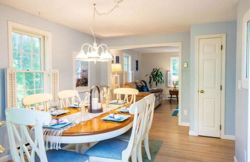 Full Sand Volleyball Court Walk to Pond - Foto 8