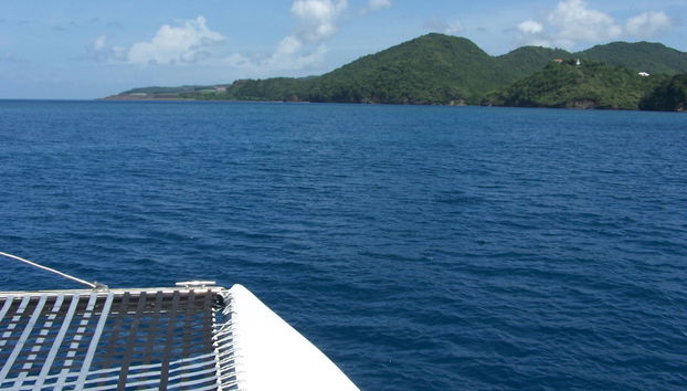 Travesía en catamarán por la bahía de Marigot - Foto 2