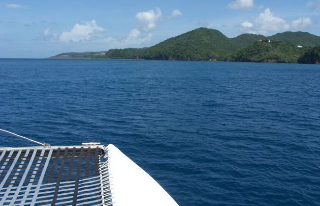 Travesía en catamarán por la bahía de Marigot - Foto 2