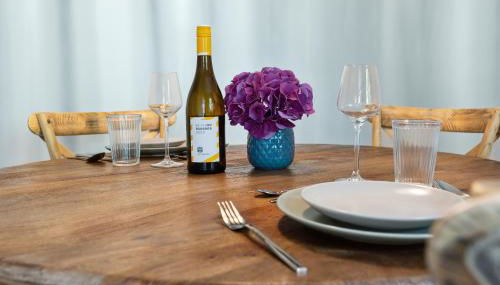 Altstadt Apartment am Wasser mit großem Garten - Photo 4