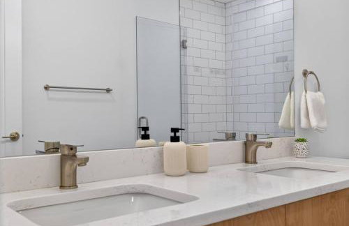 Luxury 3BR 2BA apt near Harvard with Free Parking - Foto 18