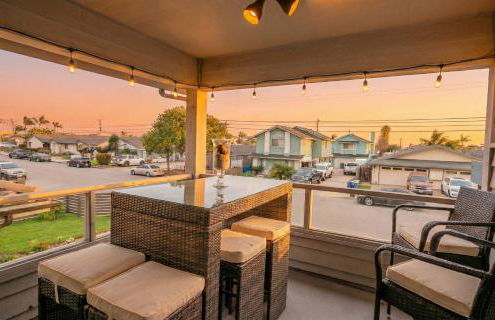 Spacious 3BR Home with Hot Tub & Private Yard - Foto 5