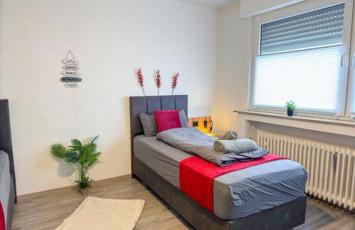 Serviceroom24 - Apartment 1 in Gladbeck WLAN - Smart-TV - 24-7 Check-in und Küche - Foto 6