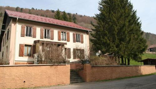 Gîte spacieux à 2 km des pistes de ski - Foto 3