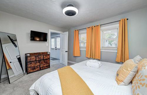 Spacious home away from home! Hot tub! - Photo 33