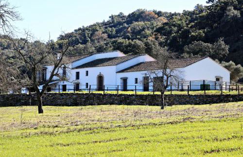 Villa Escutia - Photo 1