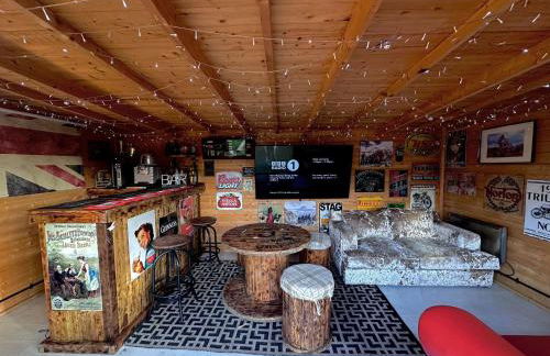 The Follonsby hot tub Retreat with own bar near city centre - Foto 44