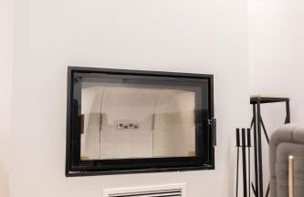 Neubau Apartment mit Kamin und Terrasse in Premium Lage Parkplatz inklusive - Foto 11