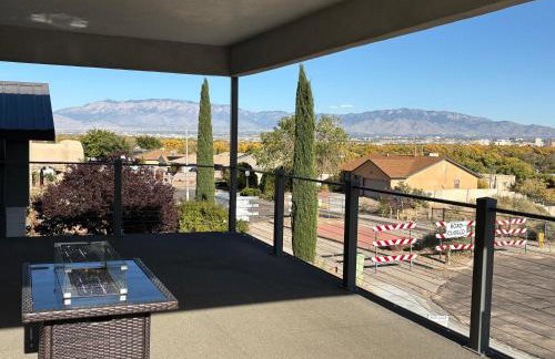 House in the Palisades Hills with City and Mountain views - Foto 40